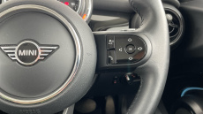 MINI Hatchback 1.5 Cooper Classic 5dr Auto Petrol Hatchback